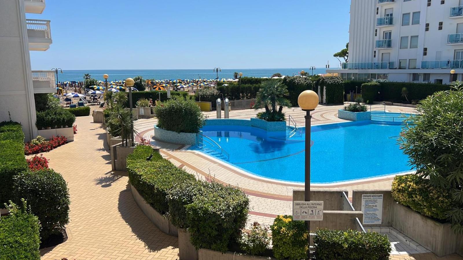 Oasis 38